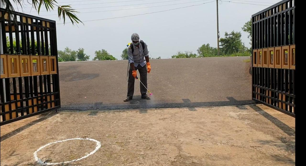ホテル Panthashala Santiniketan Sri Niketan エクステリア 写真